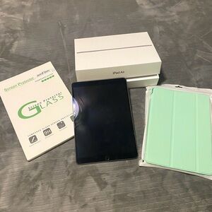 iPad Air 3rd Generation Space Grey 64GB Bundle
